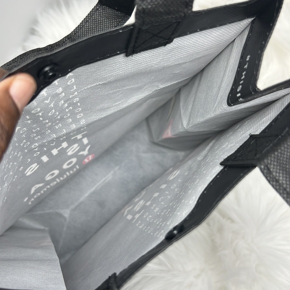 Lululemon Yoga Reusable Lunch Tote & Carryall Gym Bag Small - Picture 5 of 8